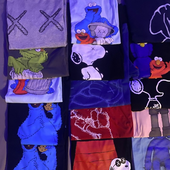 Kaws Collection - Picture 3 of 3